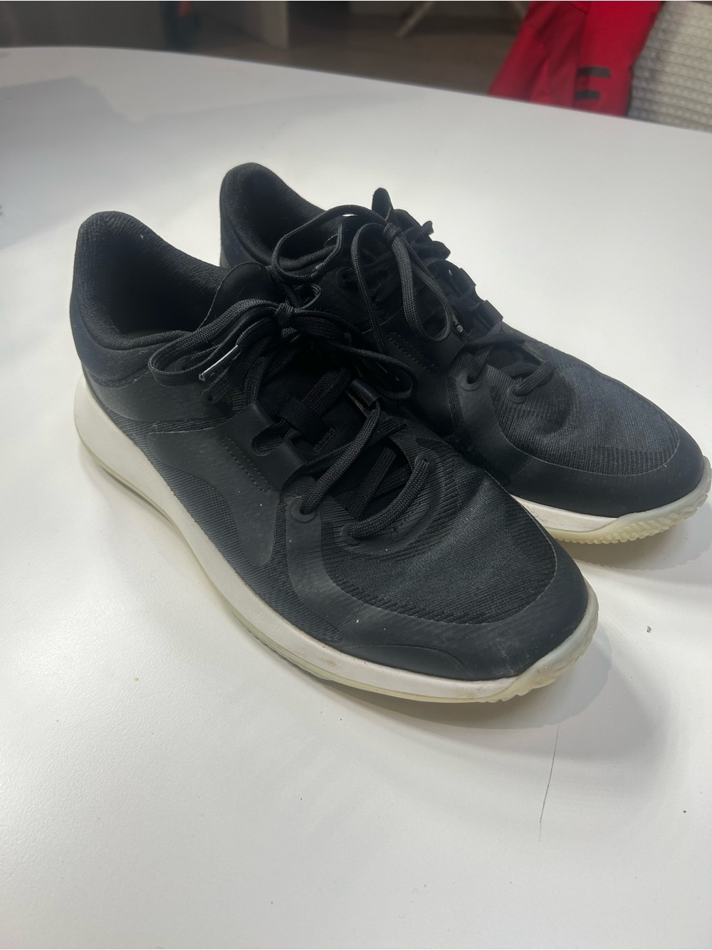 lululemon athletica Black and White Men's strong field Running Sneakers